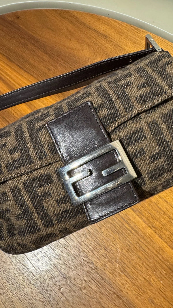 FENDI BAGUETTE - WOOL