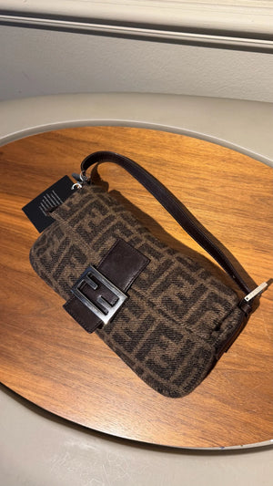 FENDI BAGUETTE - WOOL