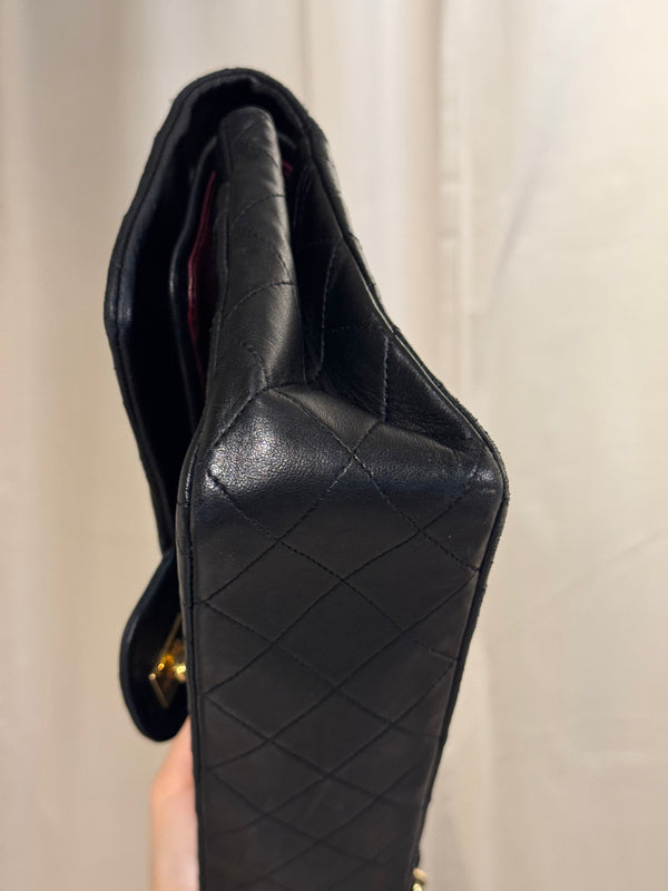 Chanel Vintage Black Quilted Lambskin Classic Medium Double Flap Bag Gold Hardware Chain Shoulder Bag