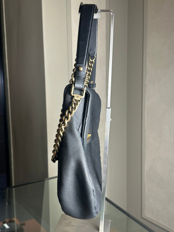 Chanel Country Chic Flap Messenger Bag Quilted Caviar Large 2012/2013 Rare Collectors piece