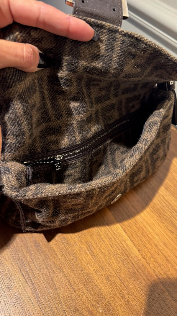 FENDI BAGUETTE - WOOL