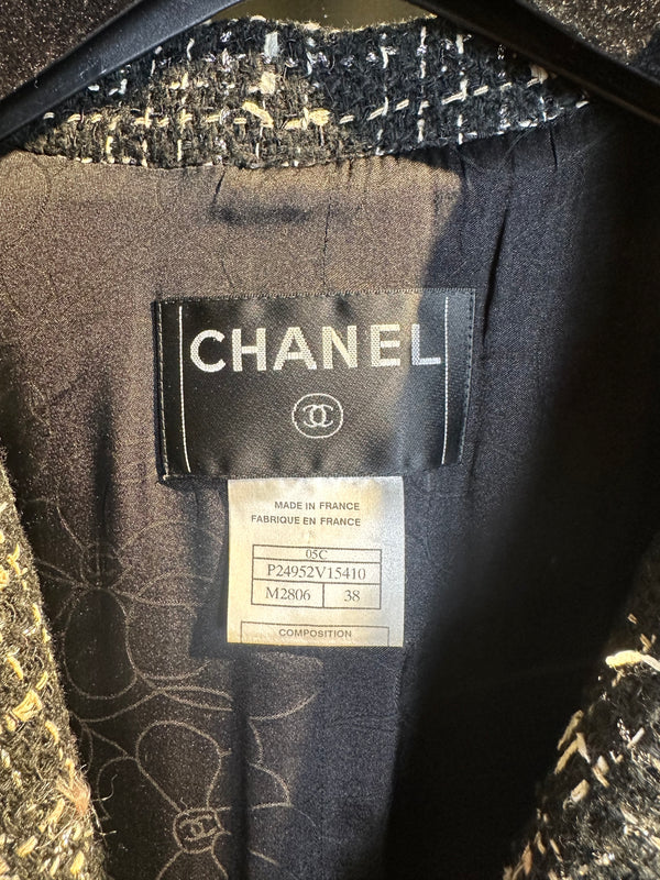 Classic Chanel chain detail Cruise Collection 2005 Tweed Blazer textured grey black long jacket silver hardware FR 46 iconic Devil Wears Prada