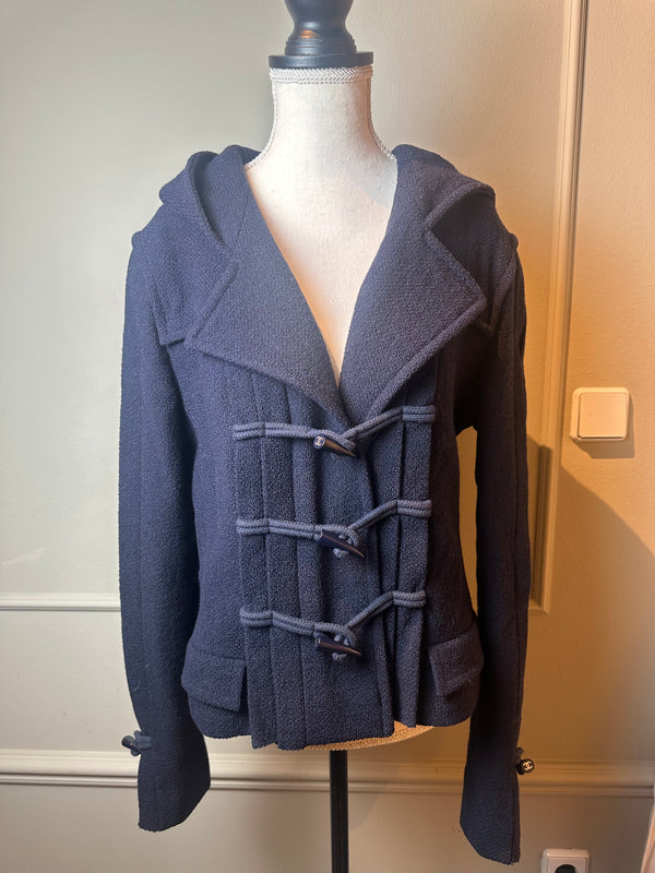 Chanel Navy Duffle Short Coat CC Button Closure Coat Wool FR 40 2013 Métiers d'Art collection Collared Jacket