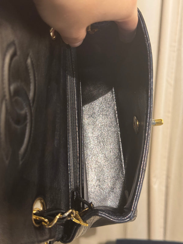 Chanel Vintage Black Quilted Lambskin Square Mini Single Flap Shoulder Bag Gold Hardware Archive