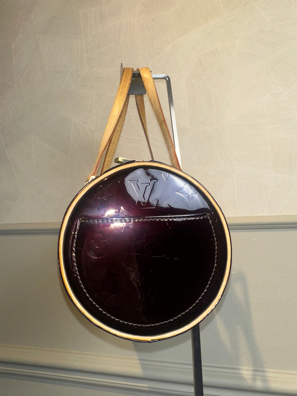 Louis Vuitton Bedford Handbag Amarante Shoulder Bag Maroon Burgundy patent leather varnish vintage unique LV monogram