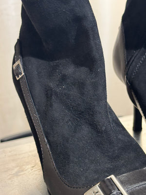 Christian Dior Black Suede Patent Leather Pointed Toe Ankle Boots Logo Buckle Kitten Heel Size EU 37.5