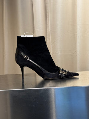 Christian Dior Black Suede Patent Leather Pointed Toe Ankle Boots Logo Buckle Kitten Heel Size EU 37.5