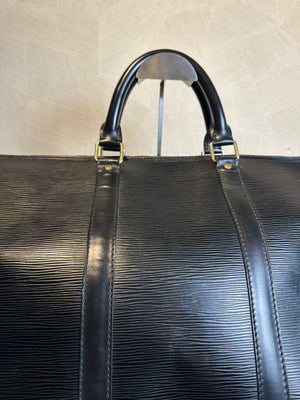 Louis Vuitton Keepall Epi Leather Black Holdall weekender 43hr bag vintage unique LV monogram detail monochrome