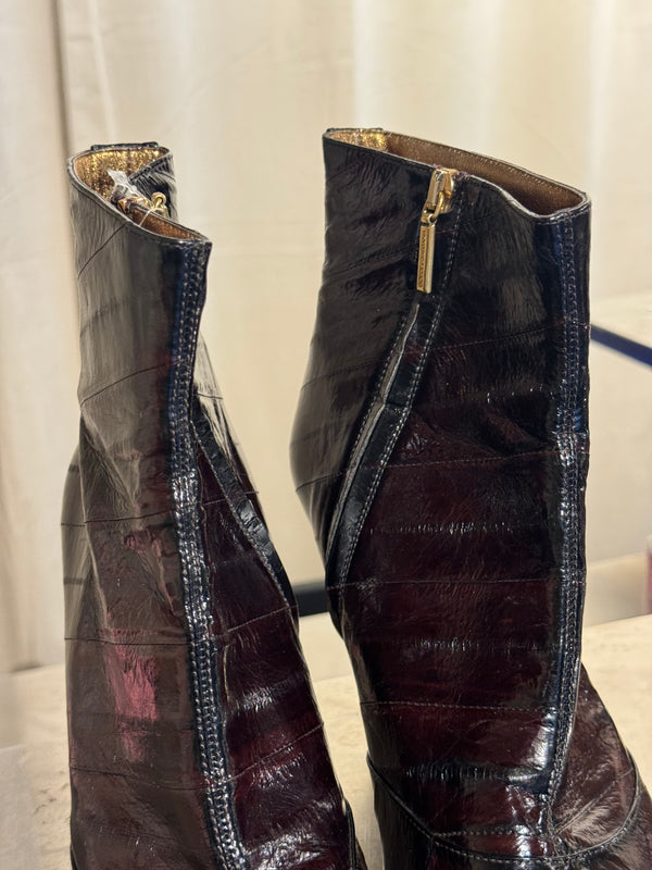 Dolce &amp; Gabbana D&amp;G Burgundy Exotic Leather Ankle Boots Pointed Toe Gold Zip Stiletto Heel Size EU 40