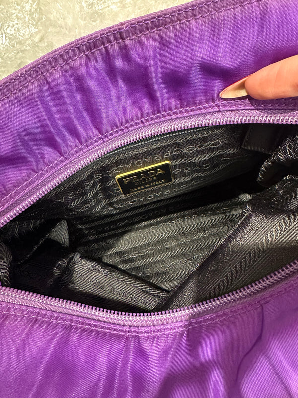 Prada Bag Bright Purple Shopping Bag Nylon Gold Handle Tote Strap Gold solid Top Handles Structured Logo&nbsp;