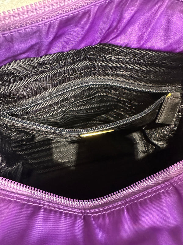 Prada Bag Bright Purple Shopping Bag Nylon Gold Handle Tote Strap Gold solid Top Handles Structured Logo&nbsp;