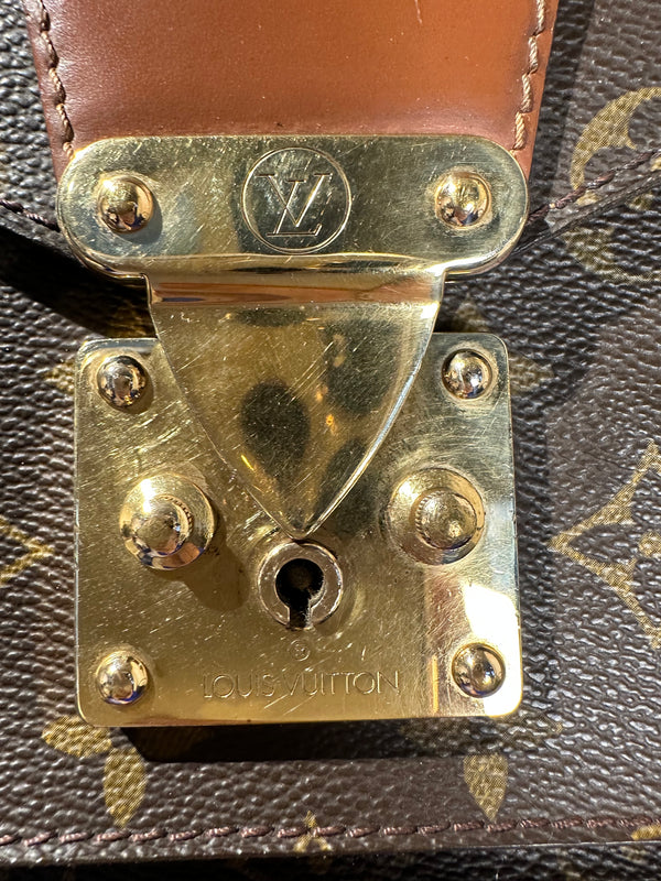 Louis Vuitton Vintage Monceau 28 Monogram 1994 Top Handle Bag leather push lock