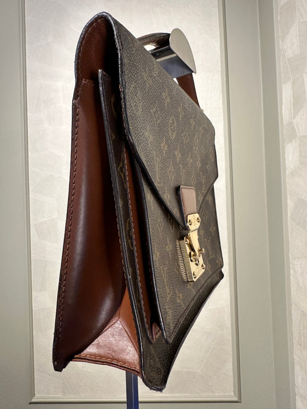Louis Vuitton Vintage Monceau 28 Monogram 1994 Top Handle Bag leather push lock
