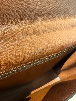 Louis Vuitton Vintage Monceau 28 Monogram 1994 Top Handle Bag leather push lock