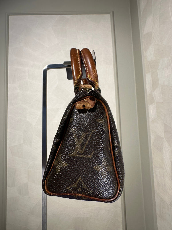 Louis Vuitton Nano Mini Speedy Bag Vintage Monogram Classic Style Chic bowler bag brown leather handles rare