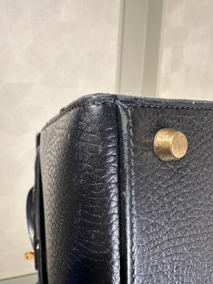 Hermès Kelly 32 Handbag Black Top Handle Vintage Clochette Lock Black leather Gold Hardware Very Good Condition Iconic