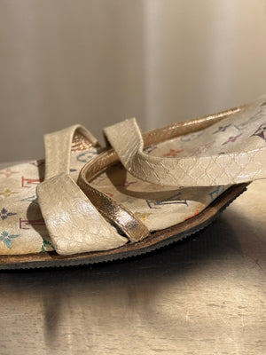 Very Rare Louis Vuitton Takashi Murakami Monogram Multicolore Exotic Leather Heeled Sandals Size 37.5 Box