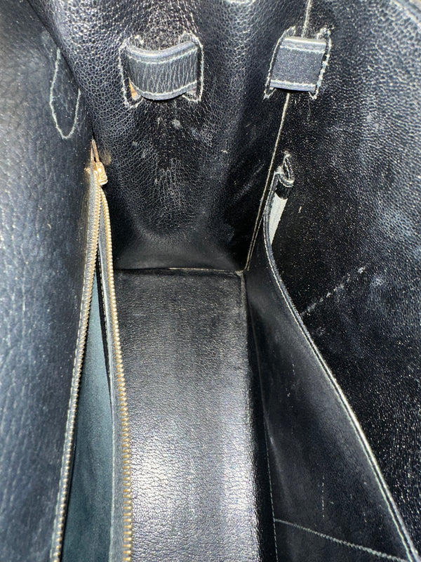 Hermès Kelly 32 Handbag Black Top Handle Vintage Clochette Lock Black leather Gold Hardware Very Good Condition Iconic