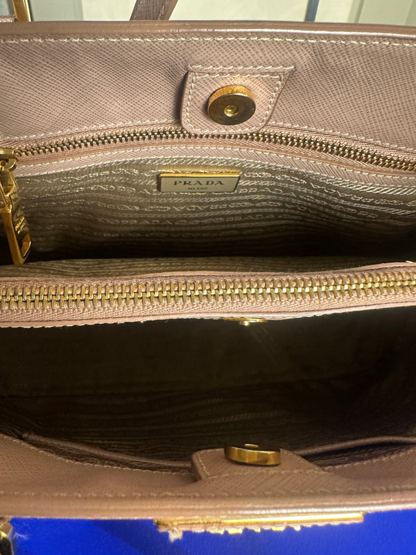 Prada Galleria Bag Dusty Pink Saffiano Leather Tote Strap Top Handles Structured Logo Full Set