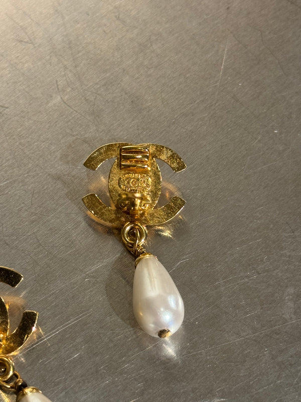 Chanel Vintage CC Logo Faux Pearl Drop Earrings Gold Tone Clip On Rare Costume Jewellery