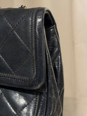 Chanel Black Quilted Leather Flap Shoulder Bag CC Turnlock Chain Strap Entrupy Certificate No Serial Sticker