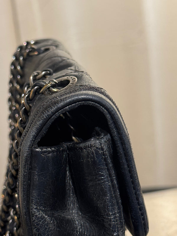 Chanel Black Quilted Leather Flap Shoulder Bag CC Turnlock Chain Strap Entrupy Certificate No Serial Sticker