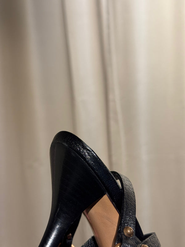 Gucci Black Leather Bamboo Detail Strappy Sandals Gold Hardware High Heels Size 41C with Box
