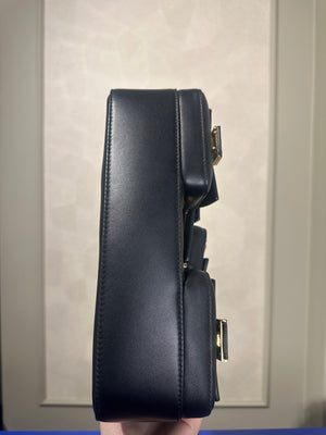 Fendi Baguette Multipocket Shoulder Bag Autum-Winter 2023/24 Black Leather Classic FF Gold Hardware