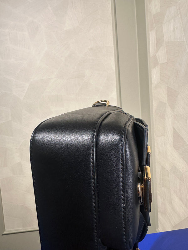 Fendi Baguette Multipocket Shoulder Bag Autum-Winter 2023/24 Black Leather Classic FF Gold Hardware