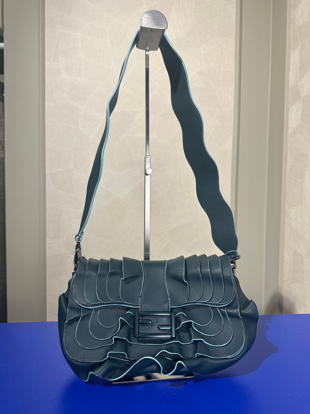 Fendi Baguette Wave detail Shoulder Bag Autum-Winter 2024 Green Khaki Leather Classic FF Monochrome green Hardware