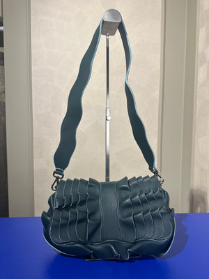 Fendi Baguette Wave detail Shoulder Bag Autum-Winter 2024 Green Khaki Leather Classic FF Monochrome green Hardware