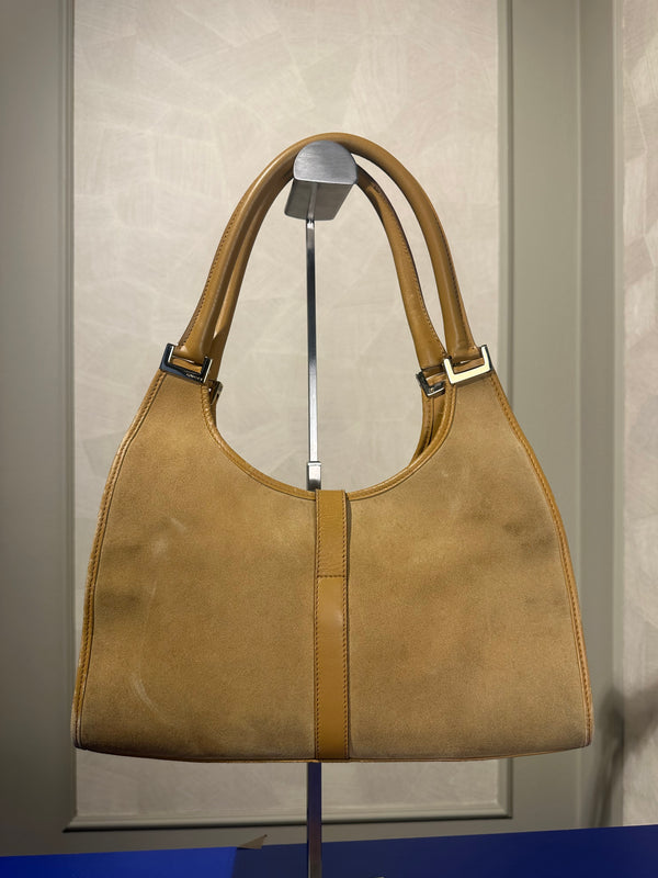 Gucci Jackie Beige Suede Shoulder Bag buckle detail monochrome vintage suede leather clasp detail chic 90s