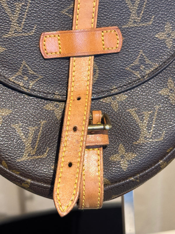 Louis Vuitton Vintage Chantilly PM Monogram Canvas Crossbody Shoulder Bag Brown Leather Trim