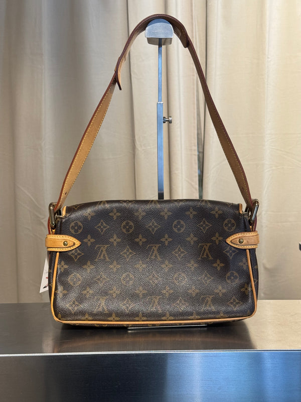 Louis Vuitton Vintage Monogram Canvas Hudson Bag Brown Leather Trim Gold Tone Hardware