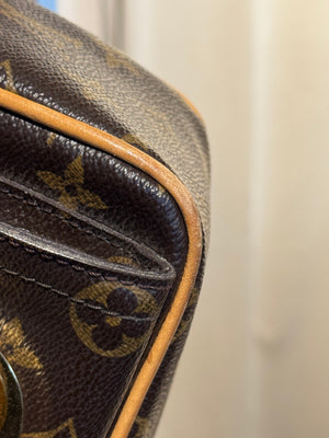 Louis Vuitton Vintage Monogram Canvas Hudson Bag Brown Leather Trim Gold Tone Hardware