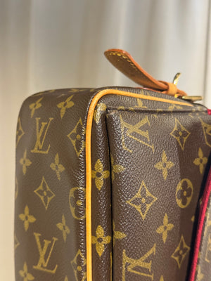 Louis Vuitton Vintage Monogram Canvas Viva Cite MM Shoulder Bag Vachetta Leather Strap Gold Hardware Flap Pockets