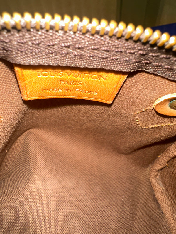 Louis Vuitton Nano Mini 15 Speedy Bag Vintage Monogram Classic Style Chic bowler bag brown leather handles rare