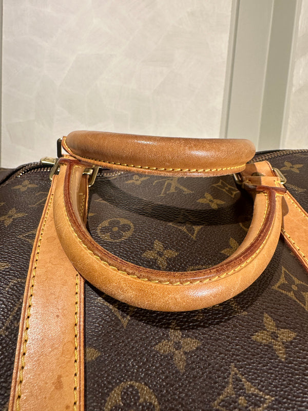 Louis Vuitton Keepall 55 Bag Vintage Monogram Classic Style 48hr weekender duffle bag brown leather handles