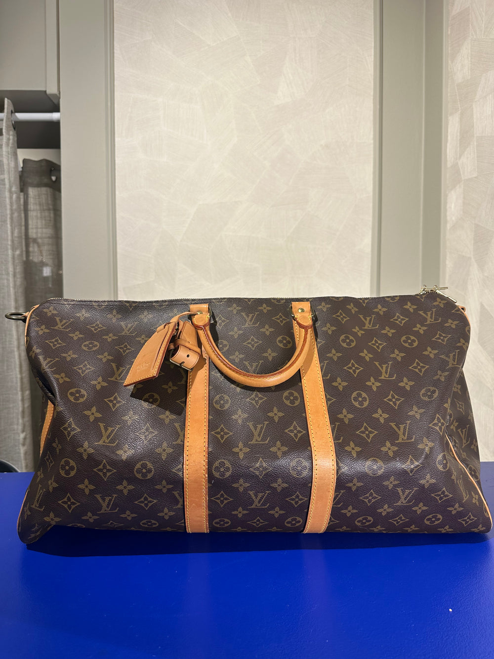 Louis Vuitton Keepall 55 Bag Vintage Monogram Classic Style 48hr weekender duffle bag brown leather handles