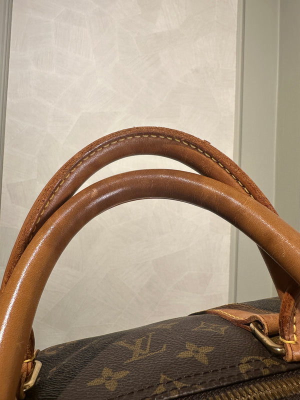 Louis Vuitton Keepall 55 Bag Vintage Monogram Classic Style 48hr weekender duffle bag brown leather handles