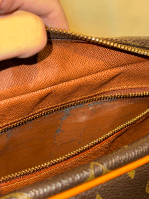 Louis Vuitton Vintage Trocadero Monogram Canvas Crossbody Shoulder Bag Brown Leather Trim Gold Tone Hardware