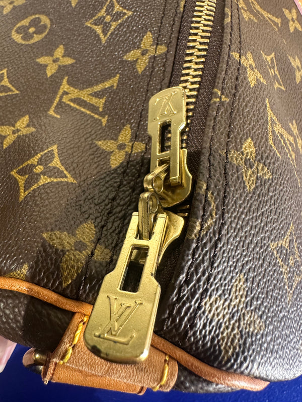Louis Vuitton Keepall 60 Bag Vintage Monogram Classic Style 48hr weekender duffle bag brown leather handles