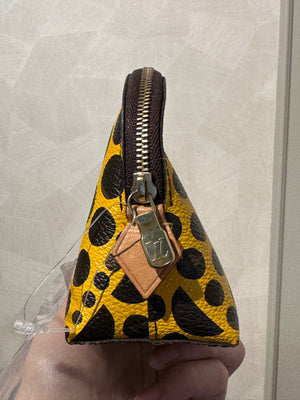 Louis Vuitton Monogram Yayoi Kusama 2023 Pumpkin Dots Cosmetic Pouch Yellow LV Limited Edition zip up bag