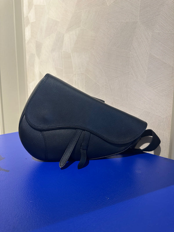 Dior Saddle Black Crossbody and Shoulder Bag Unisex Grained Calfskin Flap Style Full Black Monochrome Adjustable