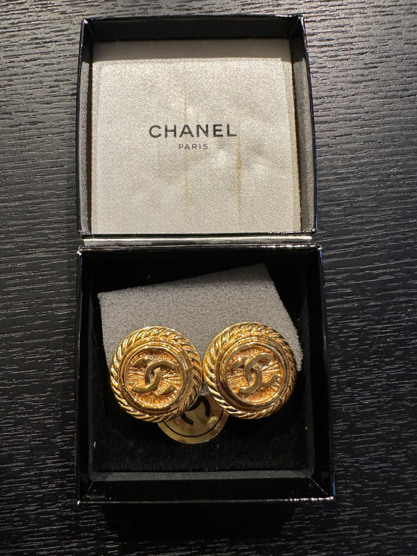Chanel clip-on Gold CC classic style large stud statement logo rope plated earrings vintage