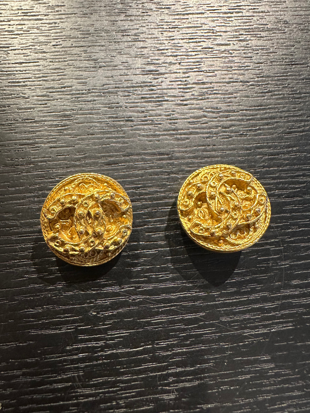 Chanel clip-on Gold CC classic style large stud statement logo rope plated earrings vintage Coco Mark motif studded