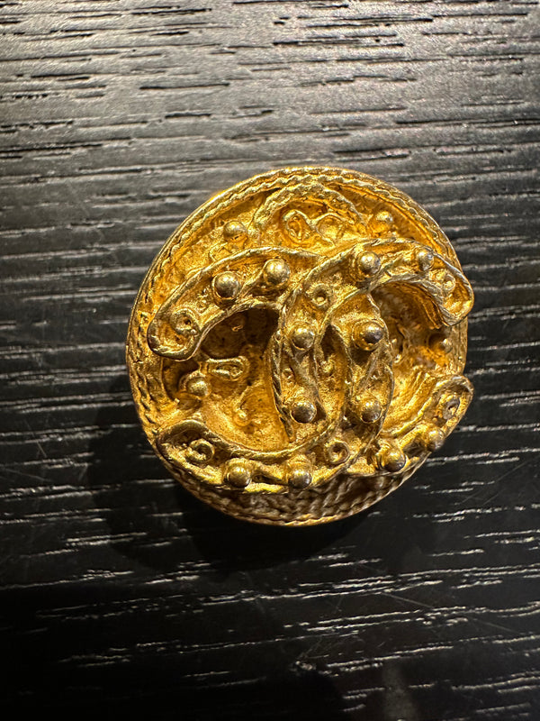 Chanel clip-on Gold CC classic style large stud statement logo rope plated earrings vintage Coco Mark motif studded