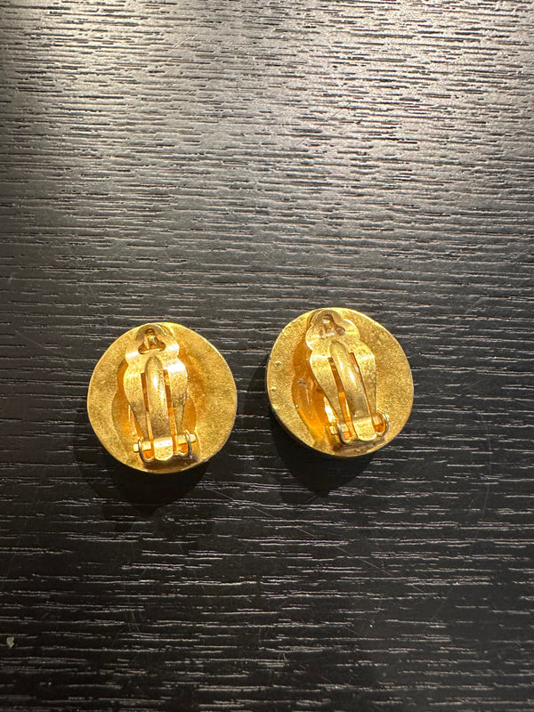 Chanel clip-on Gold CC classic style large stud statement logo rope plated earrings vintage Coco Mark motif studded