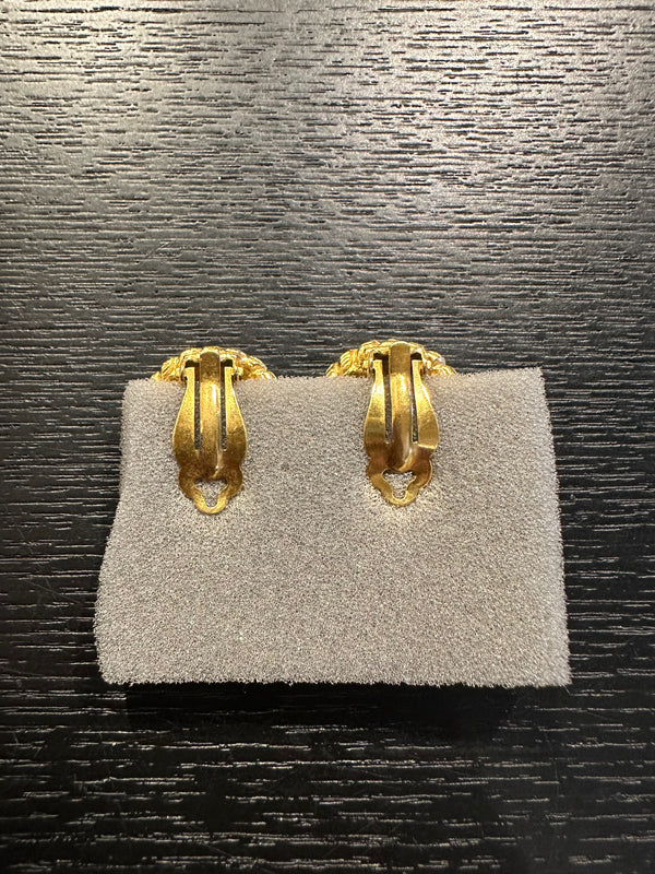 Chanel clip-on Gold CC classic style large stud statement logo rope plated earrings vintage