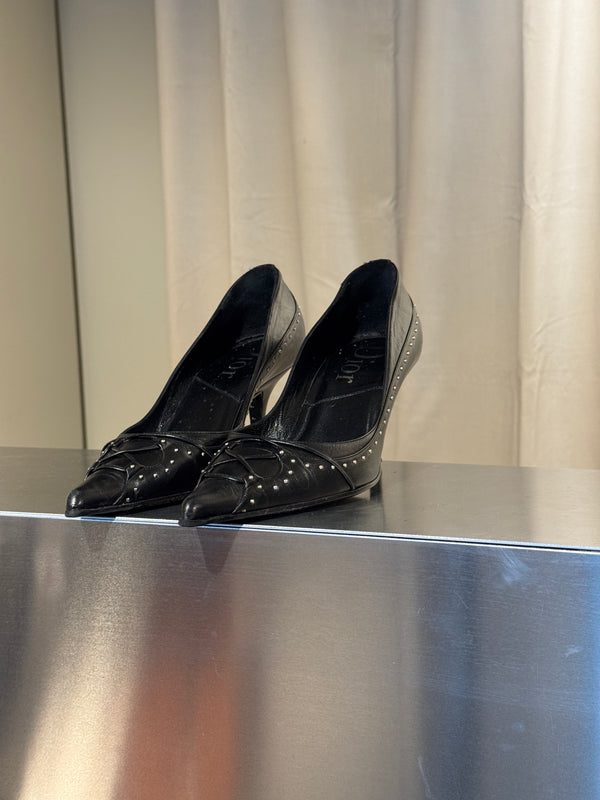Christian Dior Vintage John Galliano Era Black Leather Studded Lace-Up Pumps Pointed Toe Stiletto Heels Silver Tone Eyelets EU 38